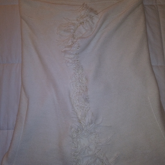 Layers By Lizden Womens Plus 1 Size Cream Color Sweater Wrap With Fringe - Picture 3 of 9